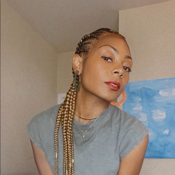 hello :-) - Picture 2 of 2